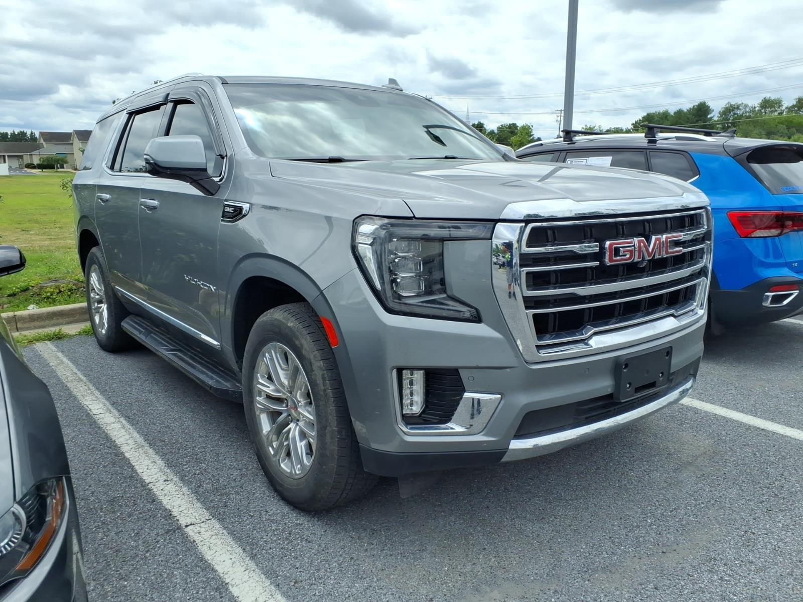  2024 GMC Yukon SLT 4WD   