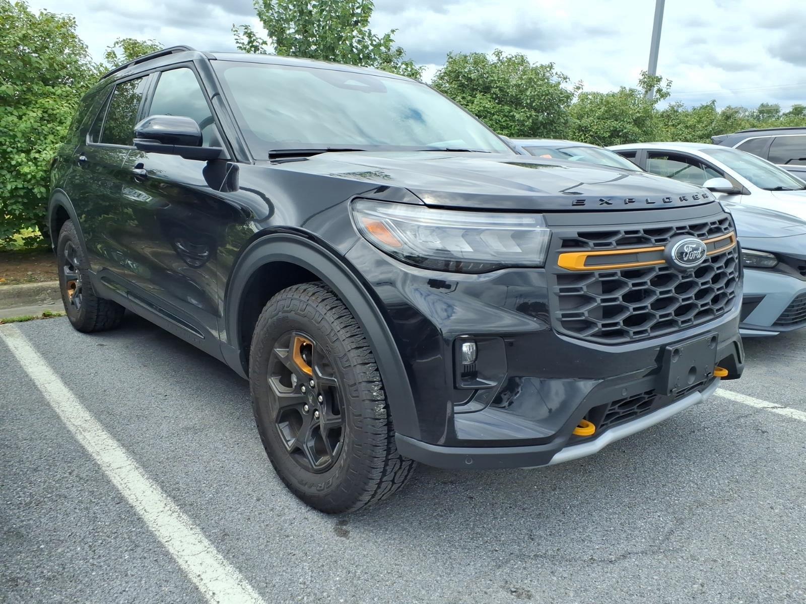 Agate Black 2026 Ford Explorer SUV / Crossover All-Wheel Drive Automatic