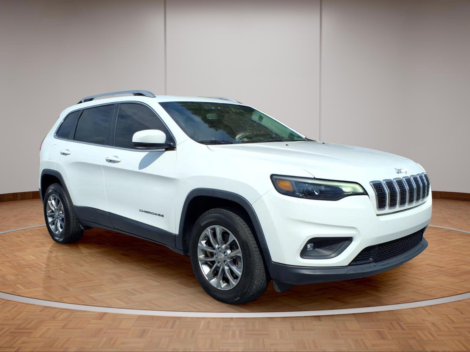  2019 Jeep Cherokee Latitude Plus 4WD   