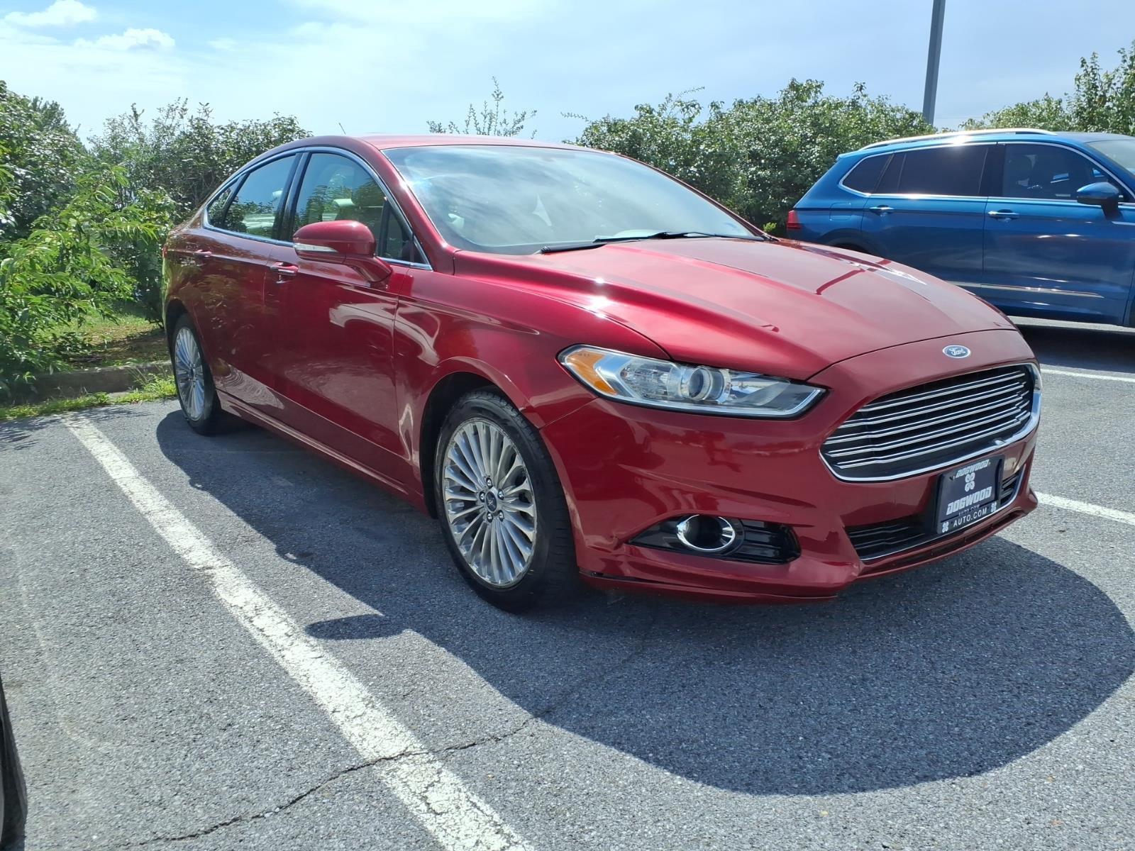 Ruby Red Metallic Tinted Clearcoat 2016 Ford Fusion Sedan Front-Wheel Drive 6-Speed Automatic