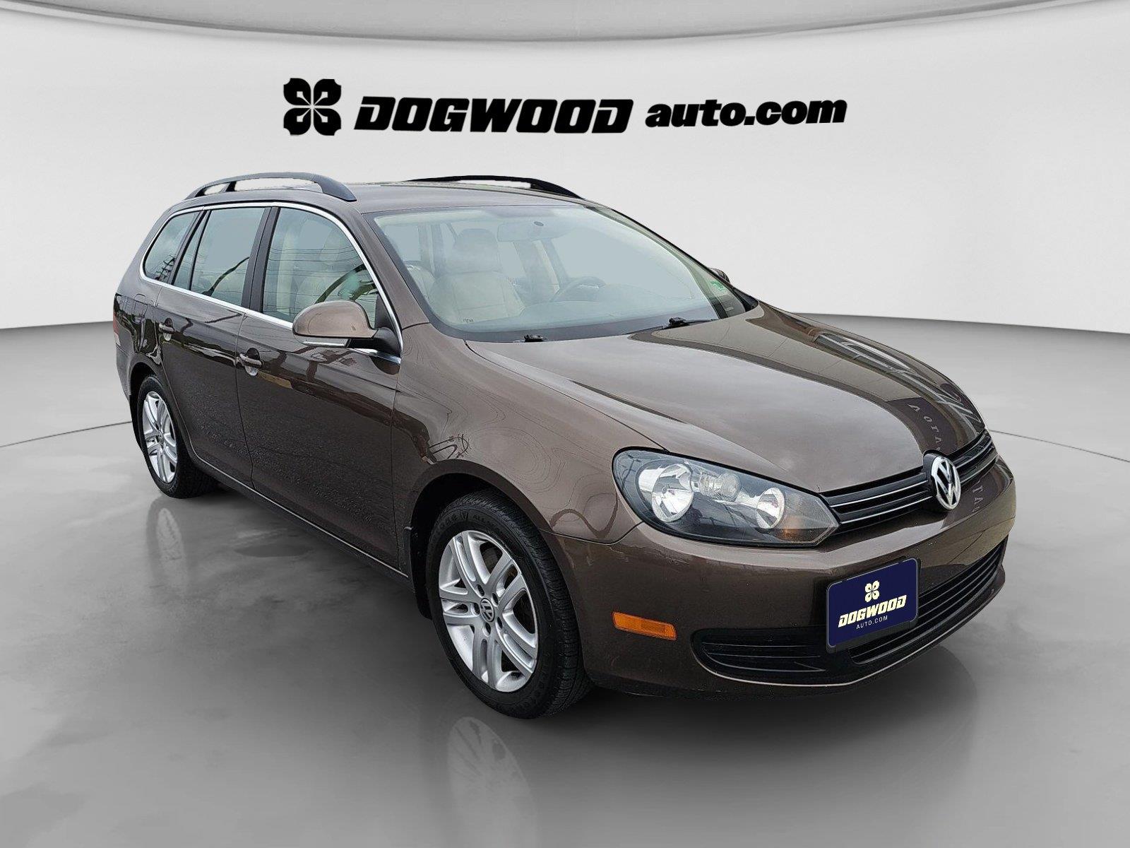  2011 Volkswagen Jetta SportWagen Wagon Front-Wheel Drive 