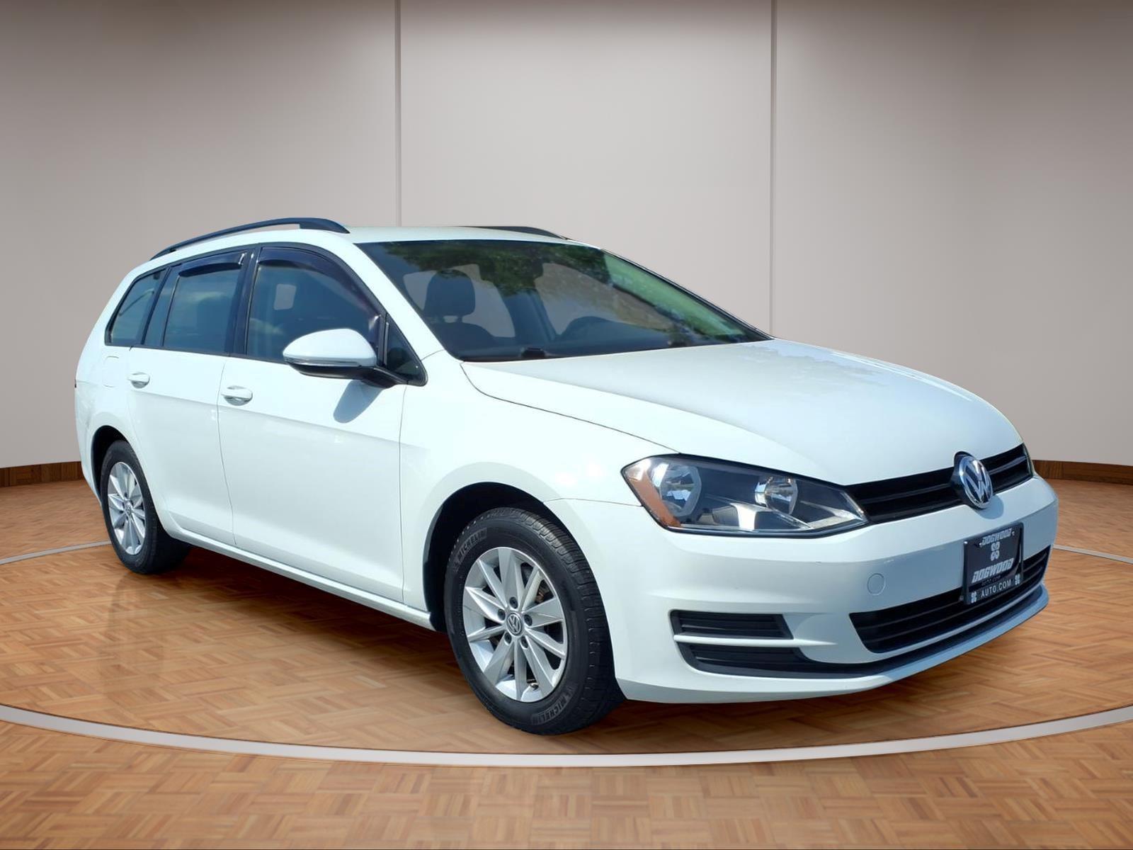 2015 Volkswagen Golf SportWagen S
