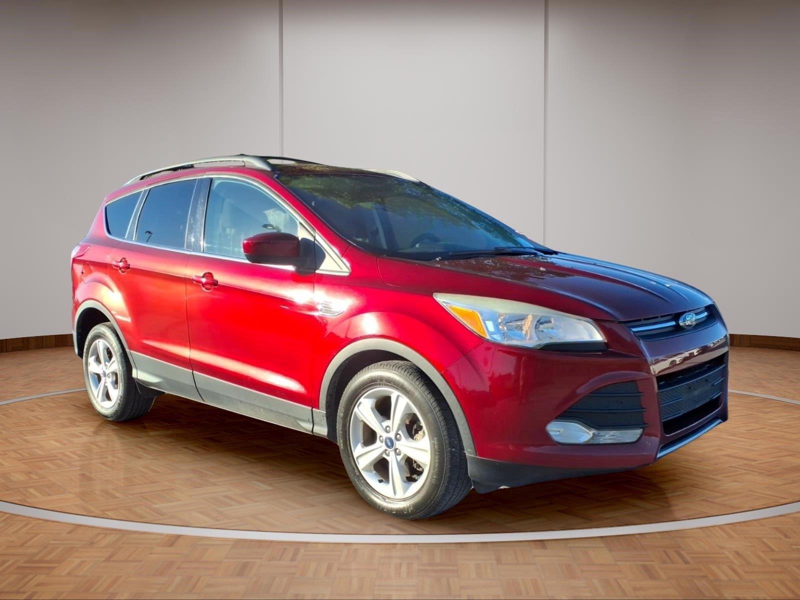 Ruby Red Metallic Tinted Clear Coat 2013 Ford Escape SUV / Crossover All-Wheel Drive 6-Speed Automatic