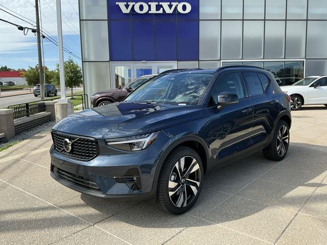 Denim Blue 2026 Volvo XC40 B5 Plus AWD SUV / Crossover All-Wheel Drive Automatic