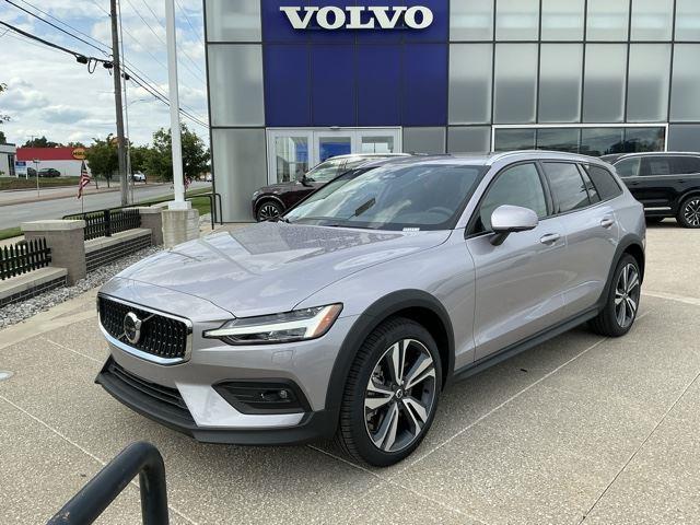 Aurora Silver 2026 Volvo V60 Wagon All-Wheel Drive Automatic