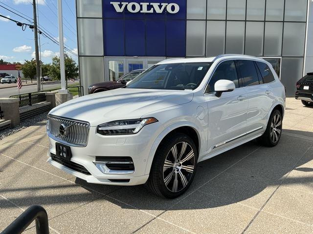 Crystal White Metallic 2024 Volvo XC90 SUV / Crossover All-Wheel Drive Automatic