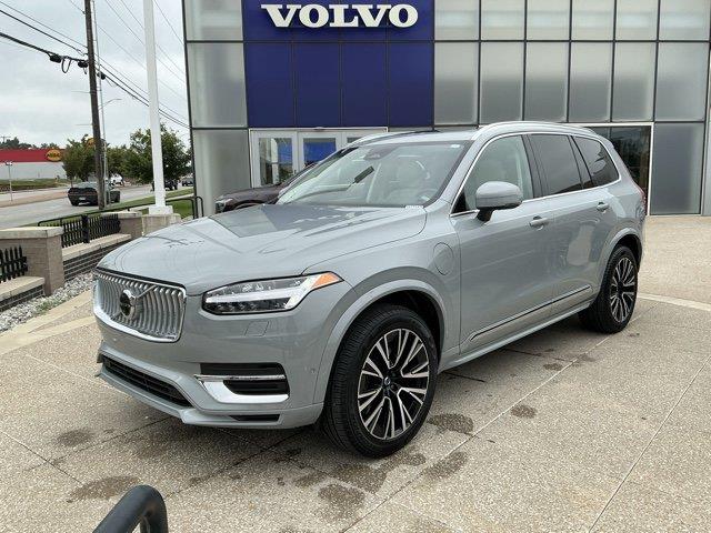 Gray (VAPOUR GREY) 2025 Volvo XC90 SUV / Crossover All-Wheel Drive