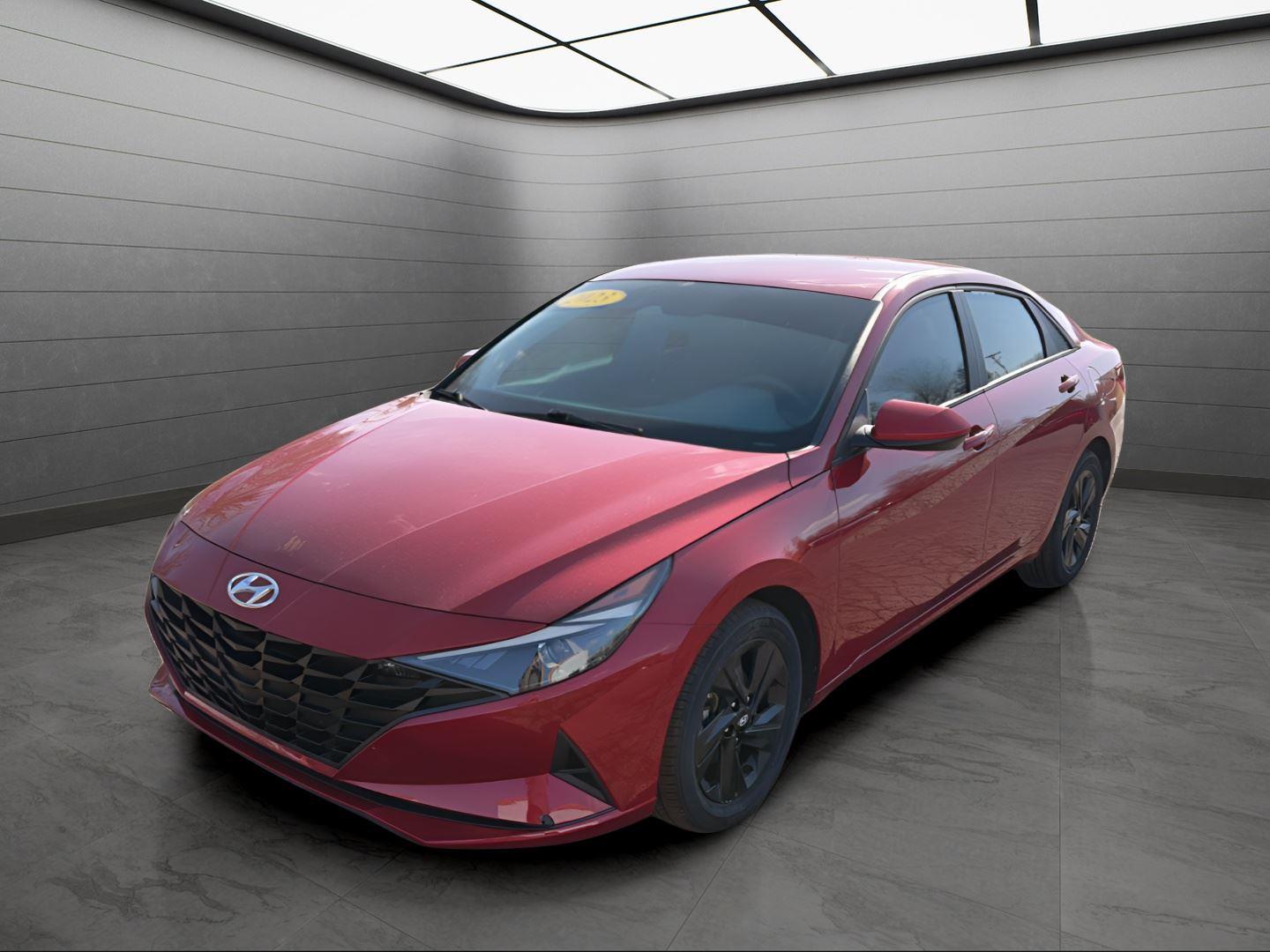 2023 Hyundai Elantra SEL FWD