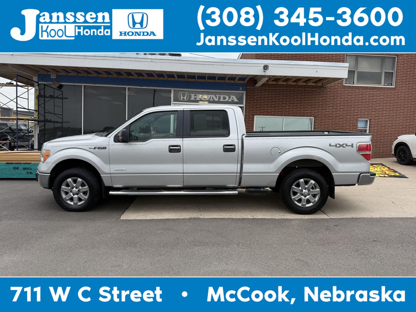 Ingot Silver Metallic 2013 Ford F-150 Pickup Truck Four-Wheel Drive 6-Speed Automatic Overdrive