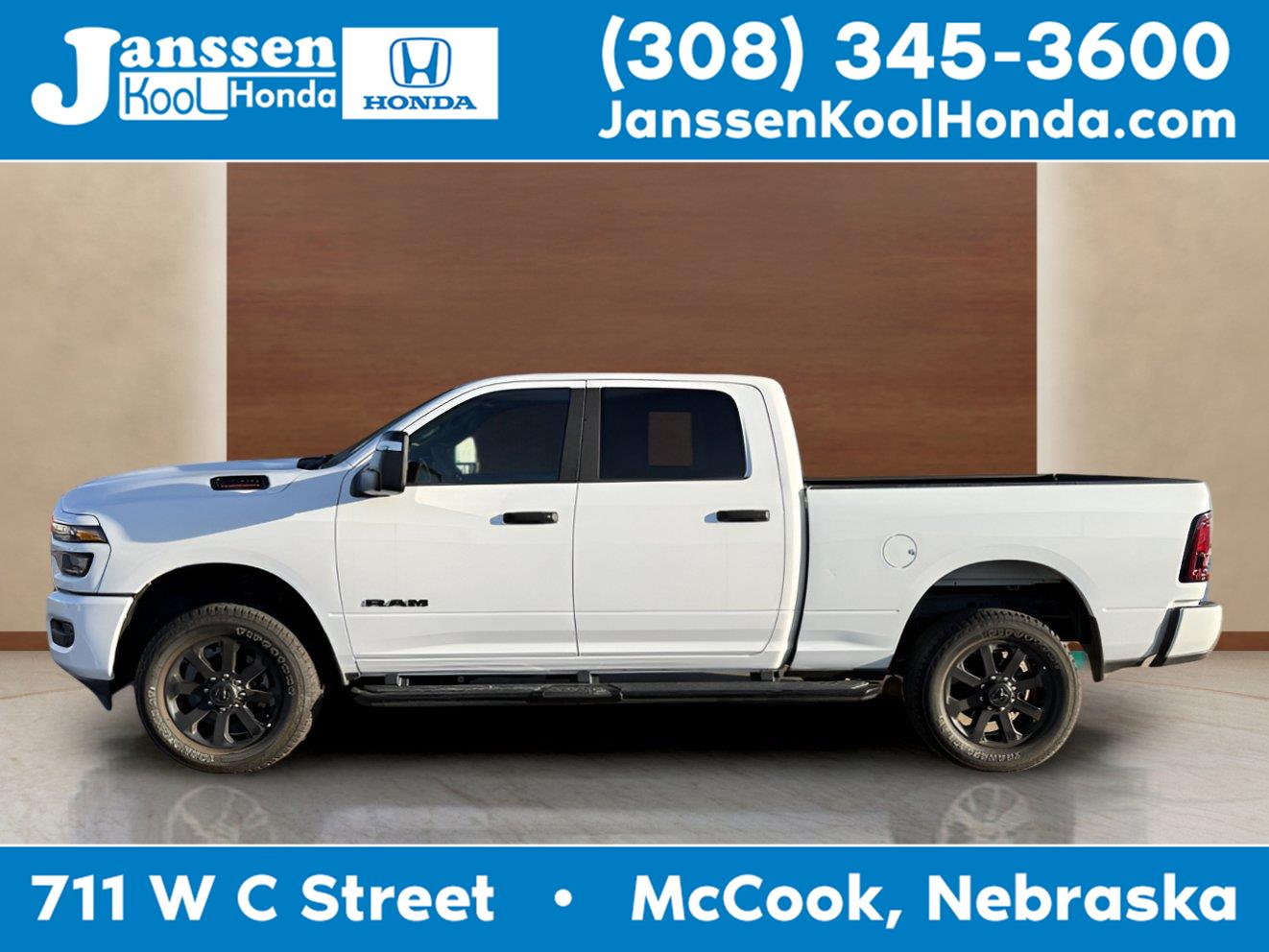 2025 RAM 2500 Big Horn Crew Cab 4WD