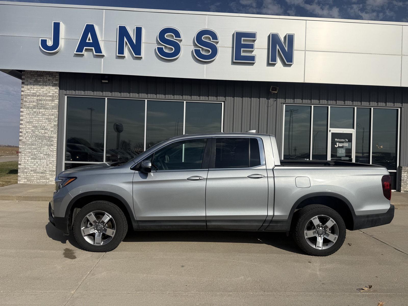 2025 Honda Ridgeline RTL AWD