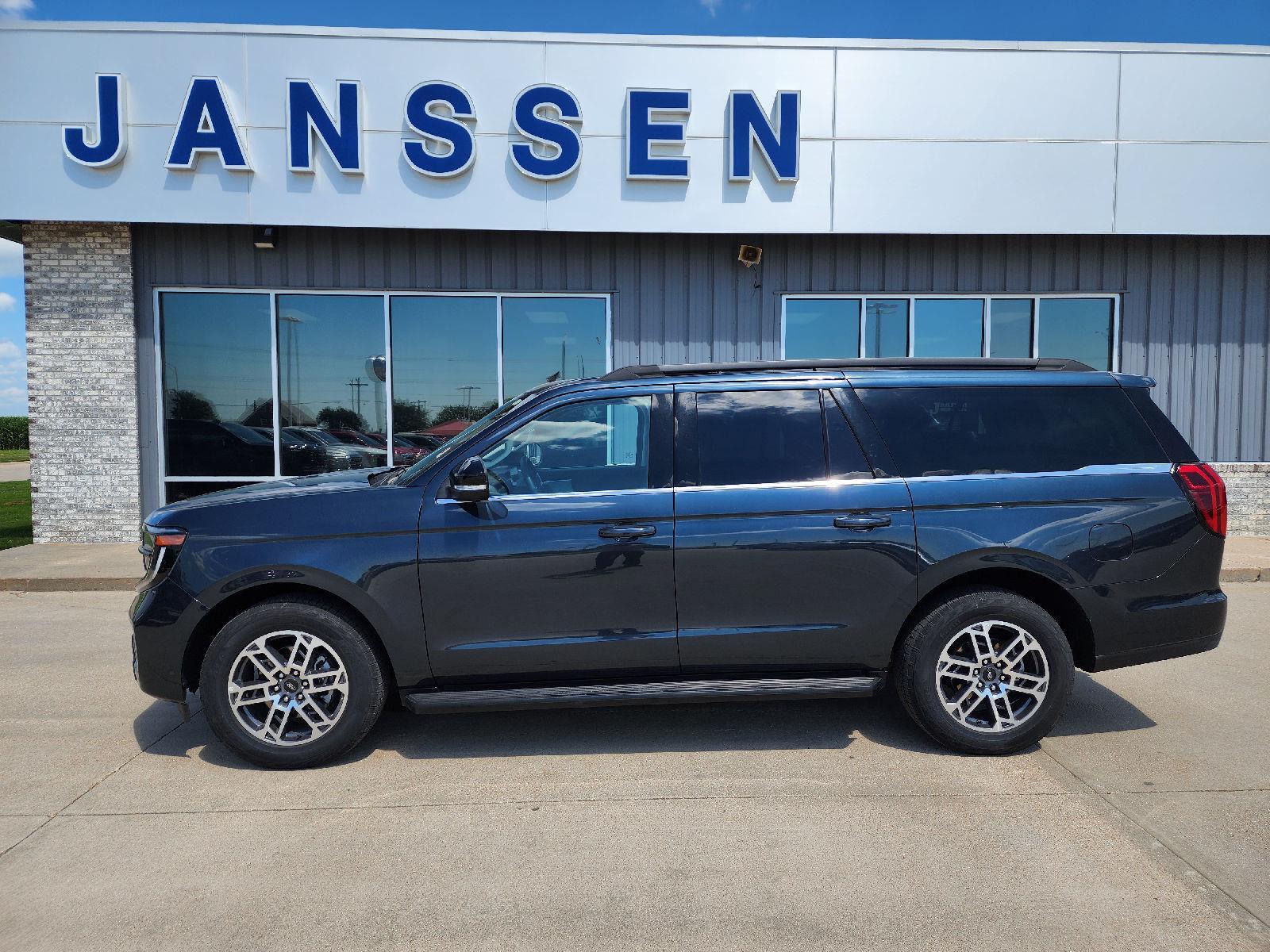 Stone Blue Metallic 2025 Ford Expedition SUV / Crossover Four-Wheel Drive Automatic