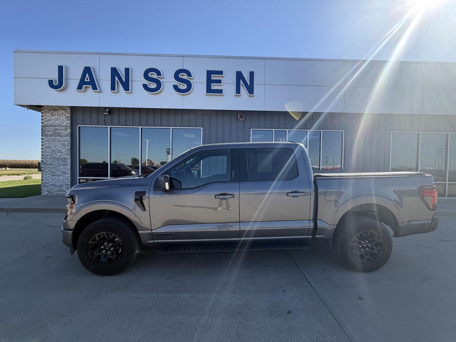 2024 Ford F-150 XLT SuperCrew 4WD