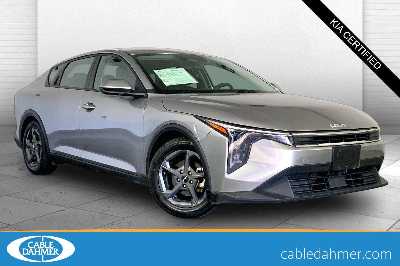  2025 Kia K4 LXS FWD   