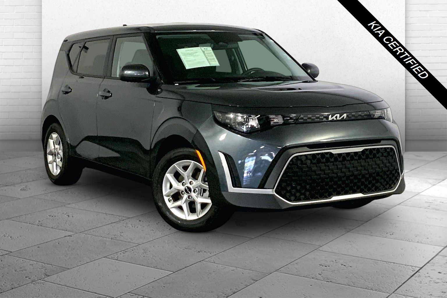 Gravity Gray 2025 Kia Soul SUV / Crossover Front-Wheel Drive Continuously Variable Transmission