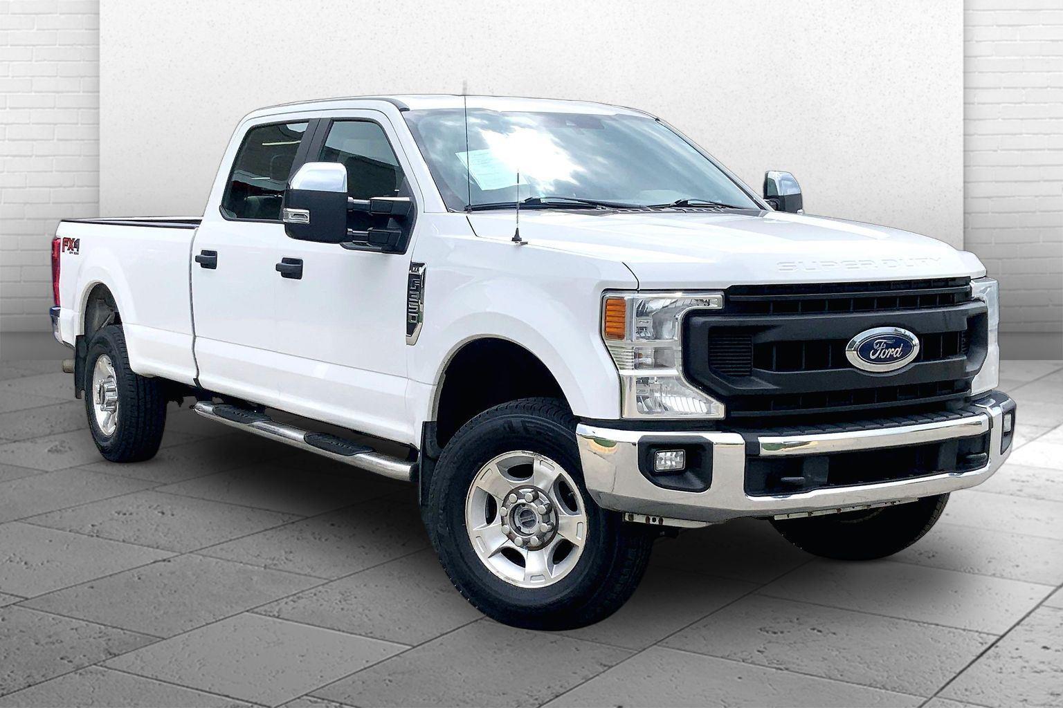 Oxford White 2020 Ford F-350 Super Duty Pickup Truck Four-Wheel Drive Automatic