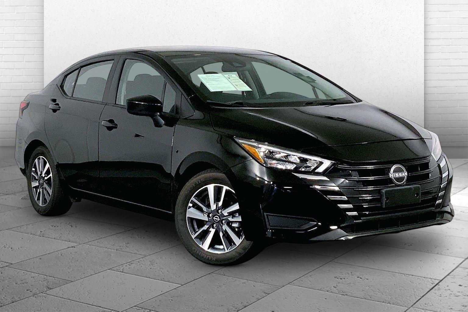 Super Black 2025 Nissan Versa Sedan Front-Wheel Drive Continuously Variable Transmission