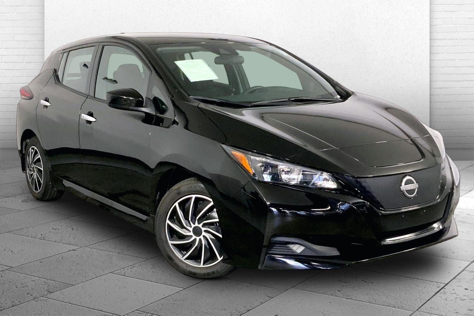 2023 Nissan LEAF S FWD