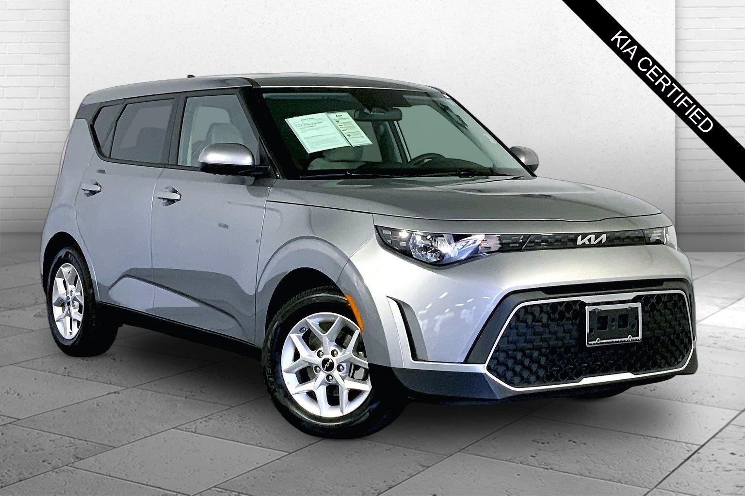 Steel Gray 2025 Kia Soul SUV / Crossover Front-Wheel Drive Continuously Variable Transmission