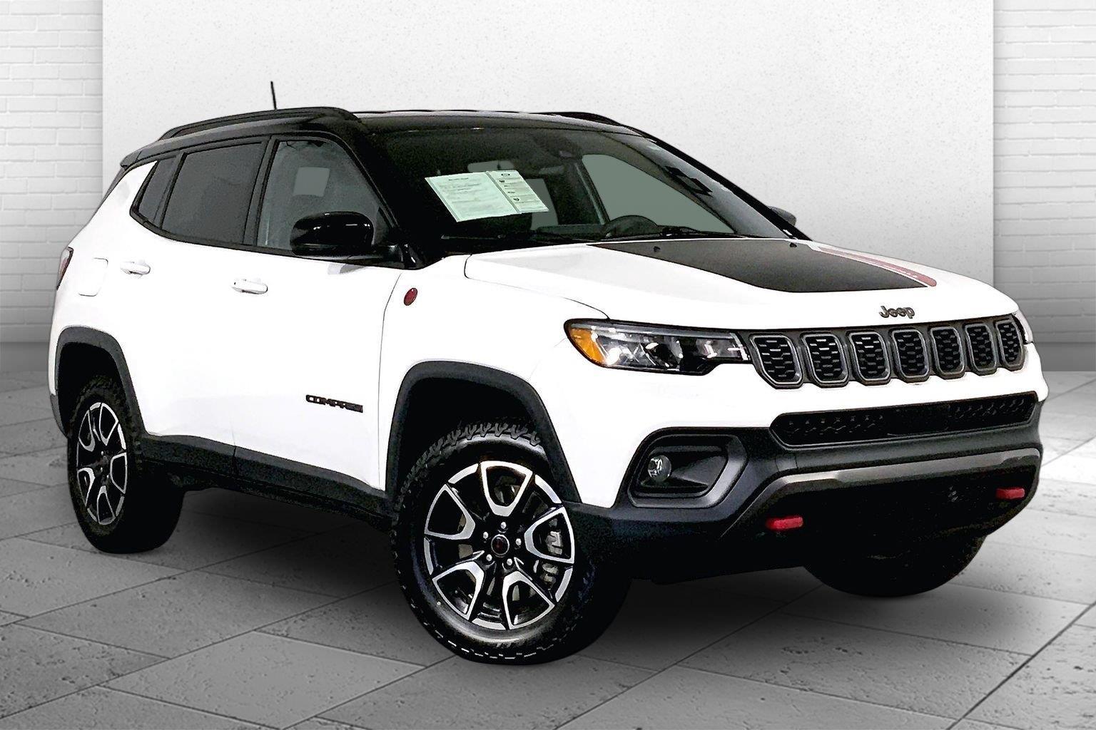  2025 Jeep Compass Trailhawk 4WD   