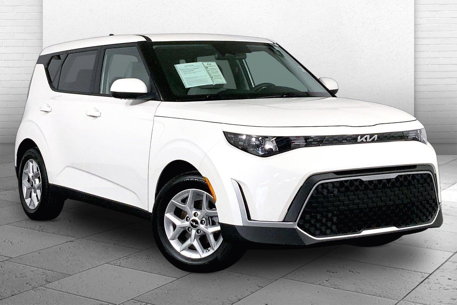  2025 Kia Soul S FWD   