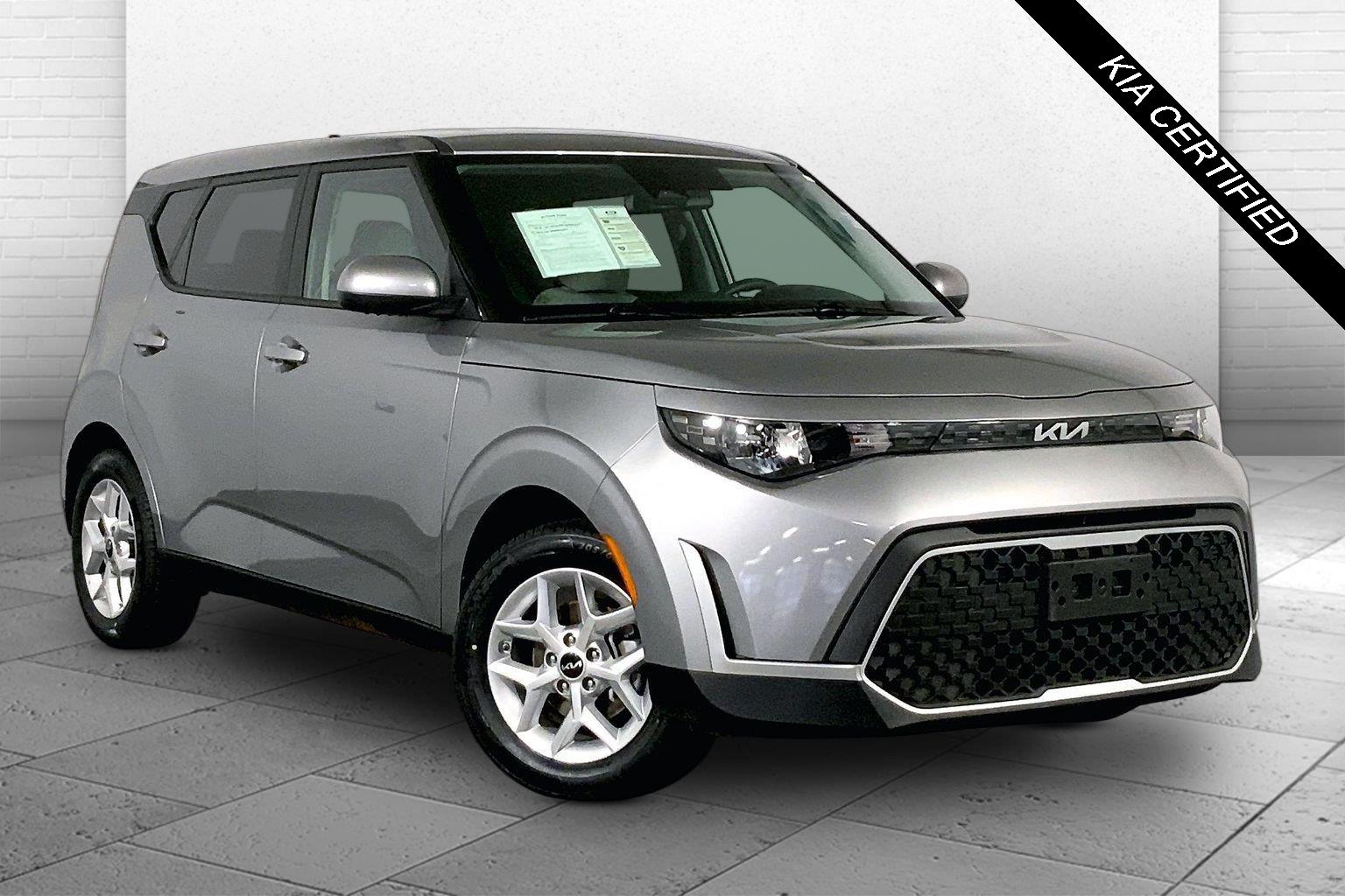 Steel Gray 2025 Kia Soul SUV / Crossover Front-Wheel Drive Continuously Variable Transmission