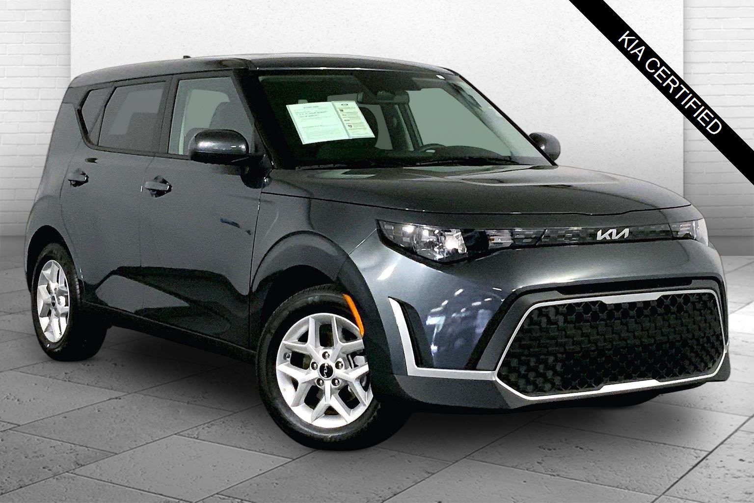 Gravity Gray 2025 Kia Soul SUV / Crossover Front-Wheel Drive Continuously Variable Transmission
