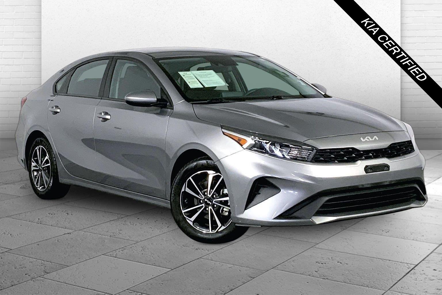 2023 Kia Forte LXS FWD