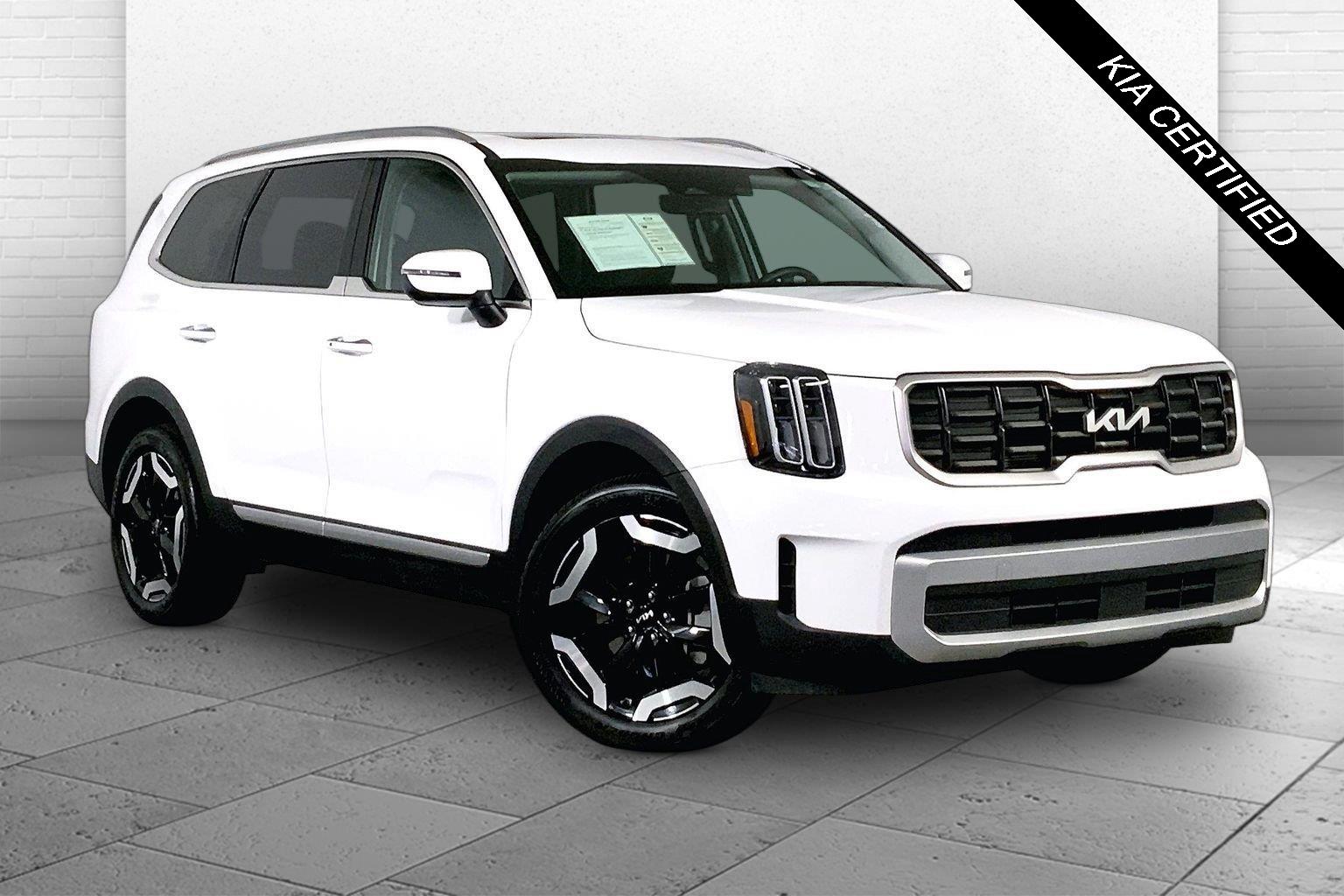  2025 Kia Telluride S FWD   