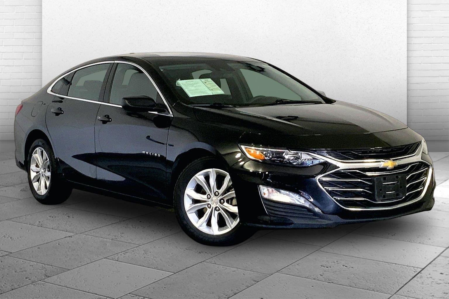 2025 Chevrolet Malibu LT with 1LT FWD