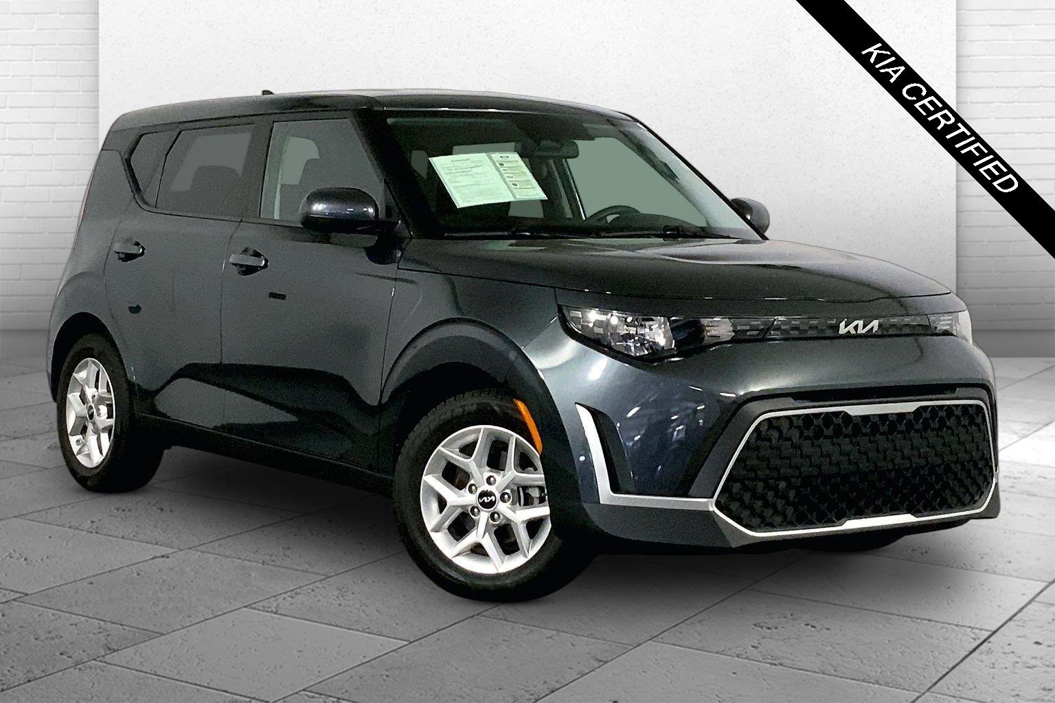 Gravity Gray 2025 Kia Soul SUV / Crossover Front-Wheel Drive Continuously Variable Transmission