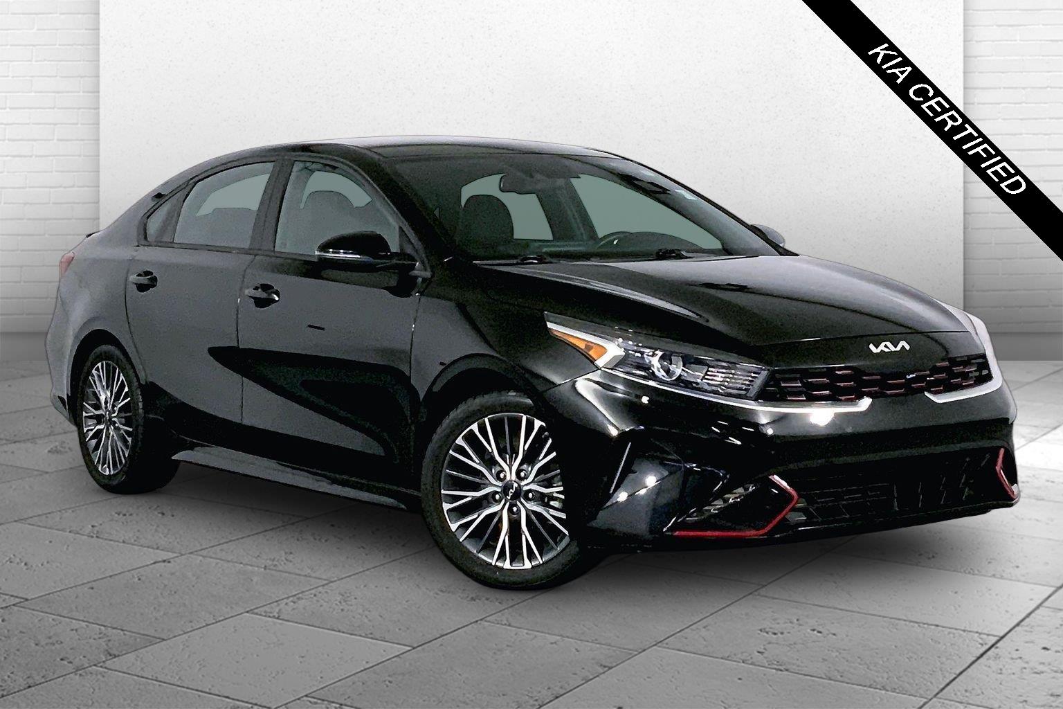 Aurora Black Pearl 2023 Kia Forte Sedan Front-Wheel Drive Continuously Variable Transmission