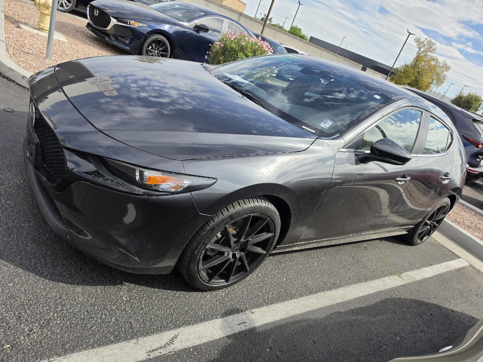 Machine Gray Metallic 2020 Mazda MAZDA3 Hatchback Front-Wheel Drive Automatic
