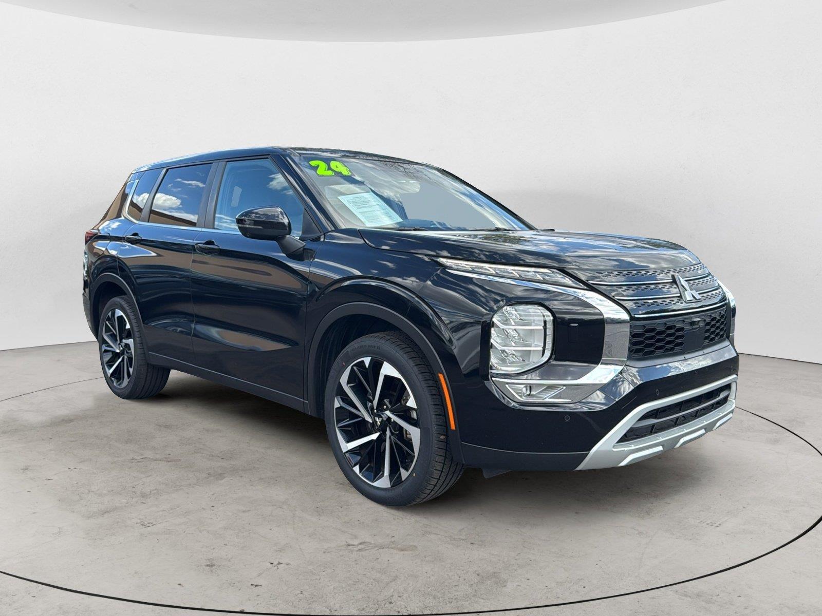 2024 Mitsubishi Outlander SUV / Crossover All-Wheel Drive Continuously Variable Transmission