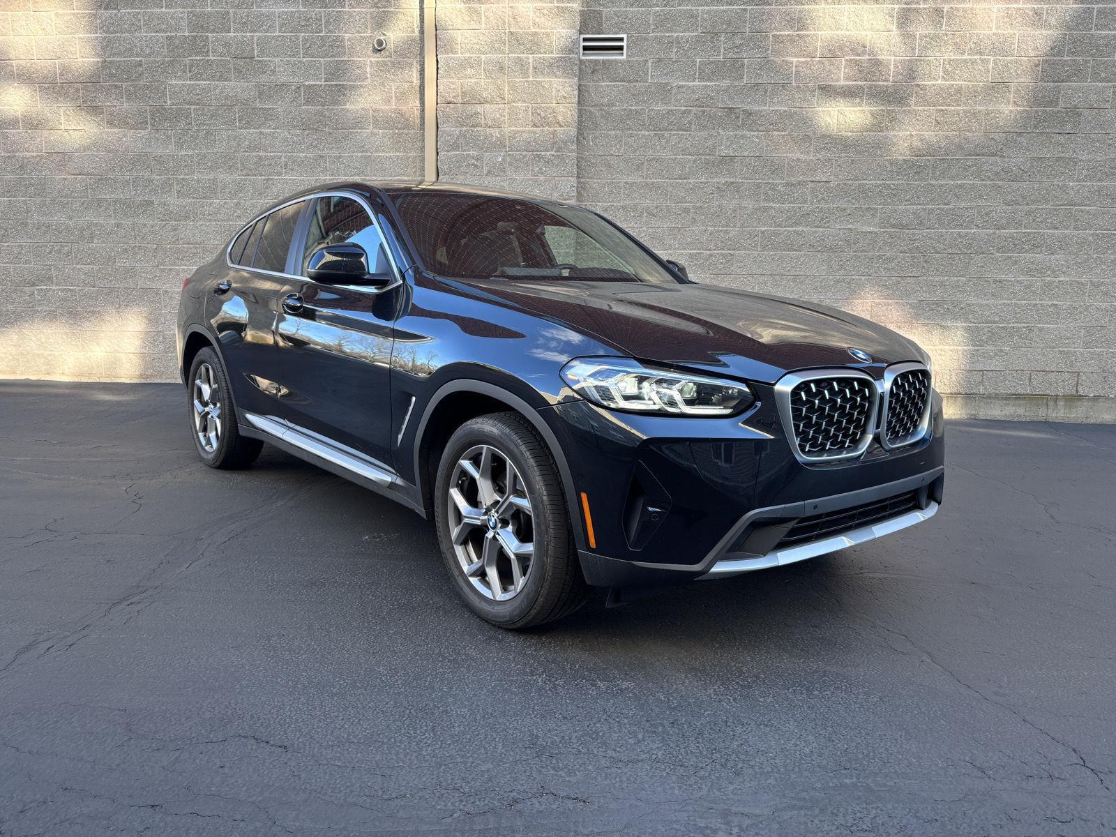 Black Sapphire Metallic 2024 BMW X4 xDrive30i AWD SUV / Crossover All-Wheel Drive Automatic