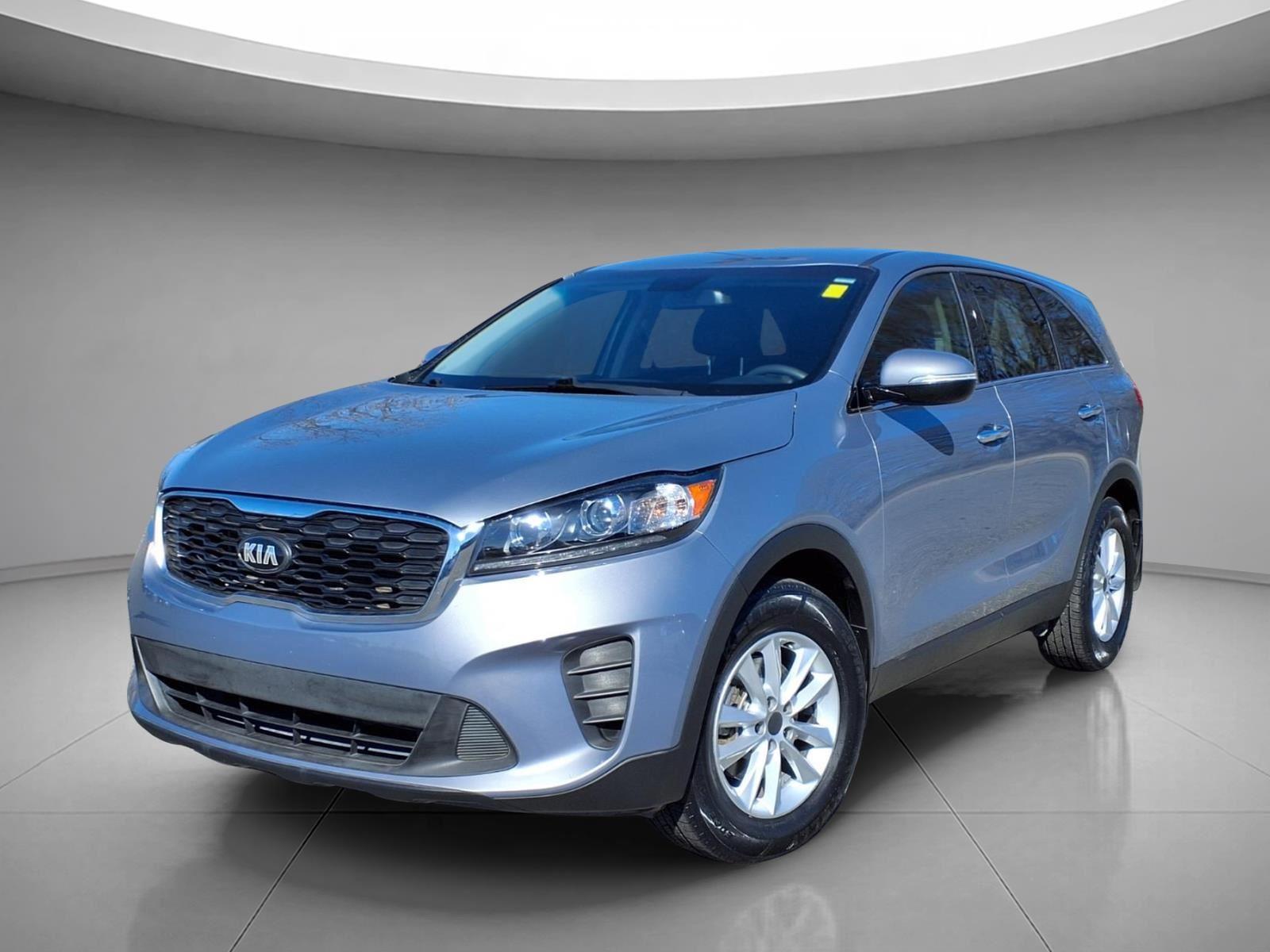 Gray (Gravity Grey) 2020 Kia Sorento LX FWD SUV / Crossover Front-Wheel Drive Automatic