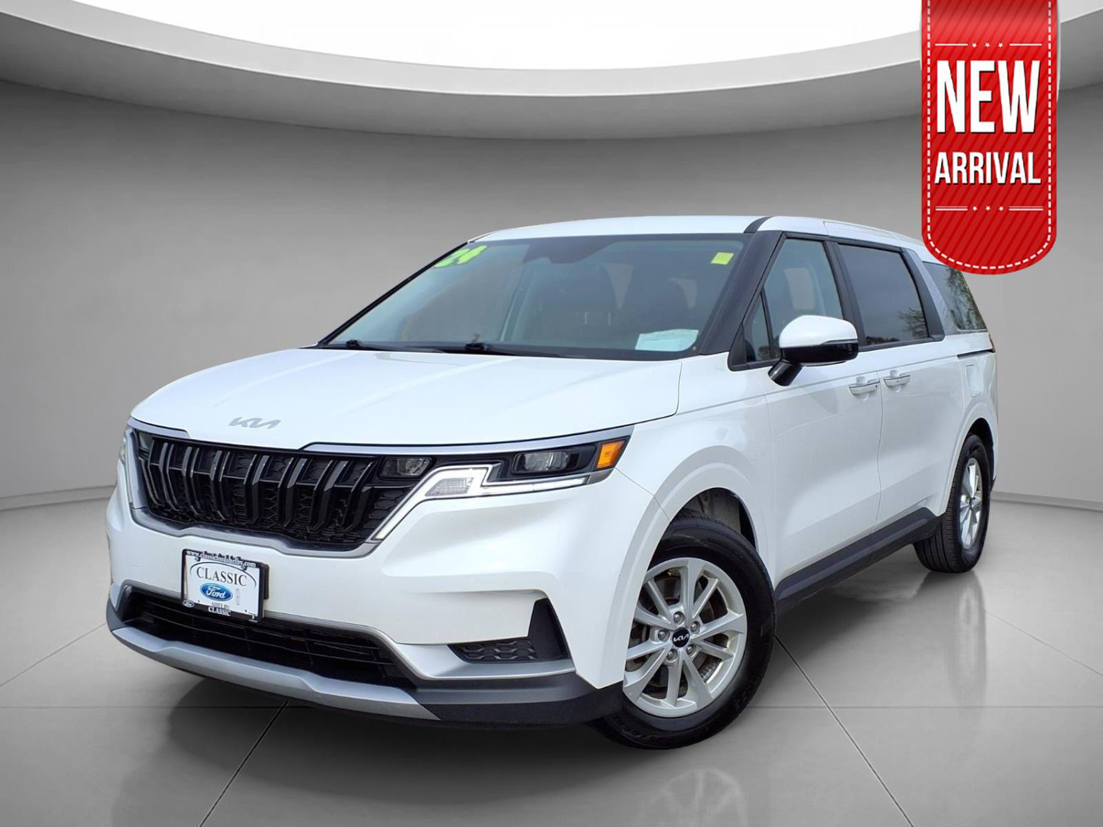 Snow White Pearl 2024 Kia Carnival LX FWD Minivan Front-Wheel Drive Automatic