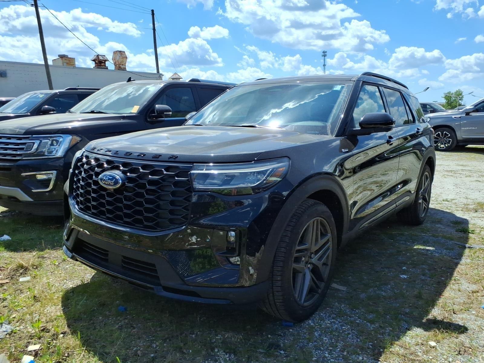 Agate Black Metallic 2026 Ford Explorer ST-Line RWD SUV / Crossover Rear-Wheel Drive Automatic