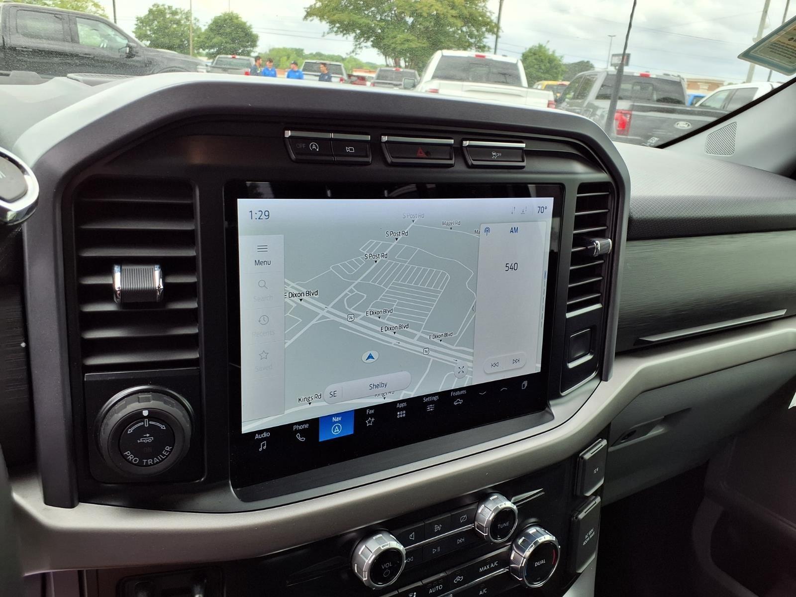 New 2024 OXFORD_WHITE Ford XLT image 24