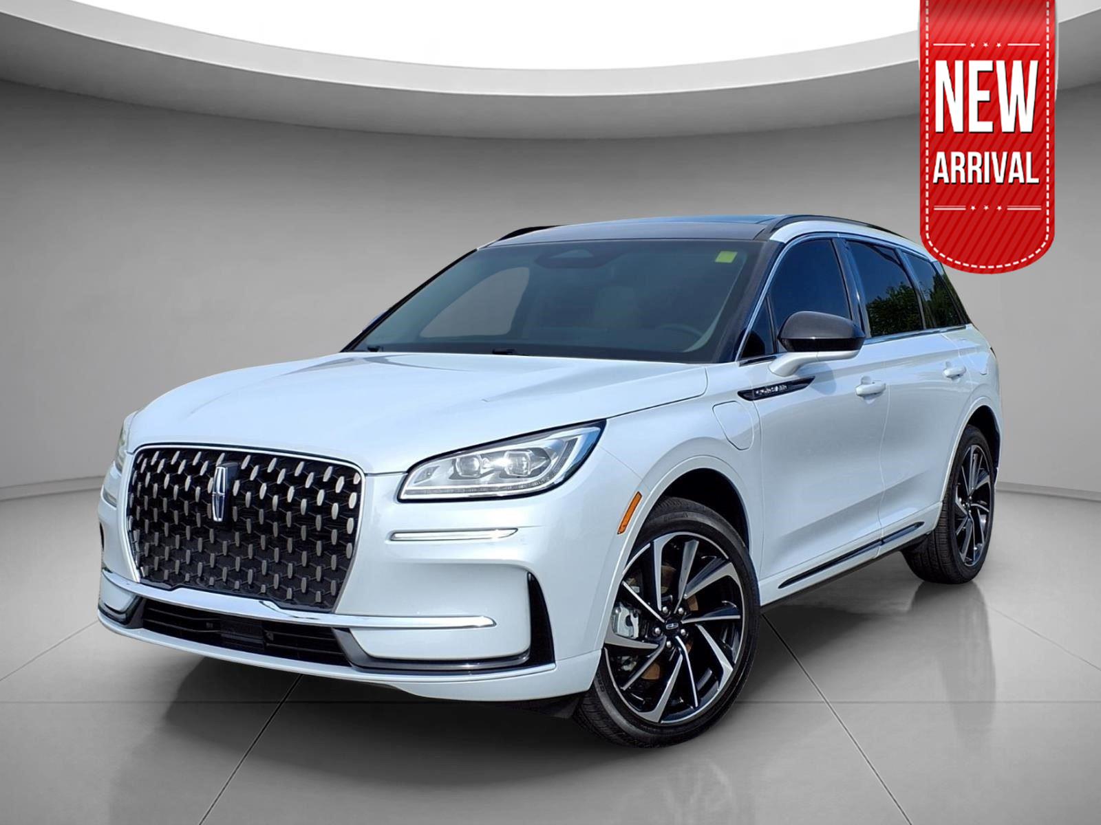 Crystal White Metallic Clearcoat 2025 Lincoln Corsair Grand Touring AWD SUV / Crossover All-Wheel Drive Continuously Variable Transmission