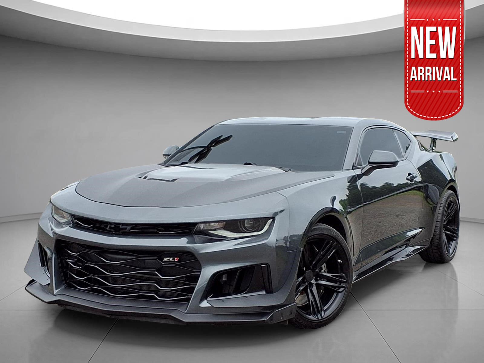 Nightfall Gray Metallic 2017 Chevrolet Camaro Coupe Rear-Wheel Drive Automatic