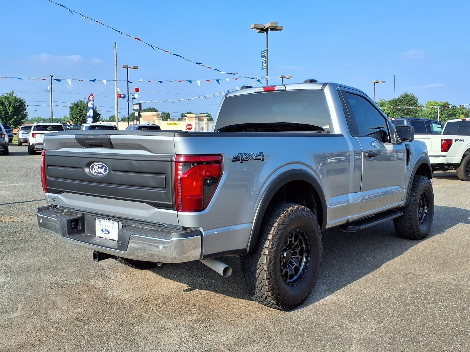 Used 2024 Iconic Silver Metallic Ford XL image 2