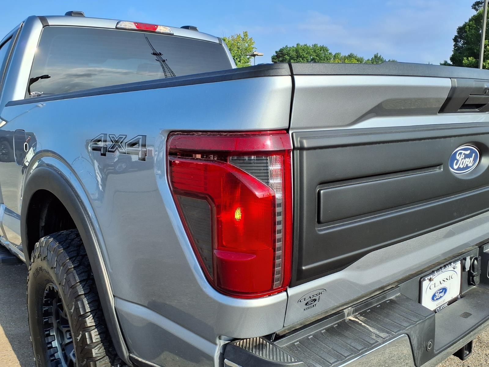 Used 2024 Iconic Silver Metallic Ford XL image 16