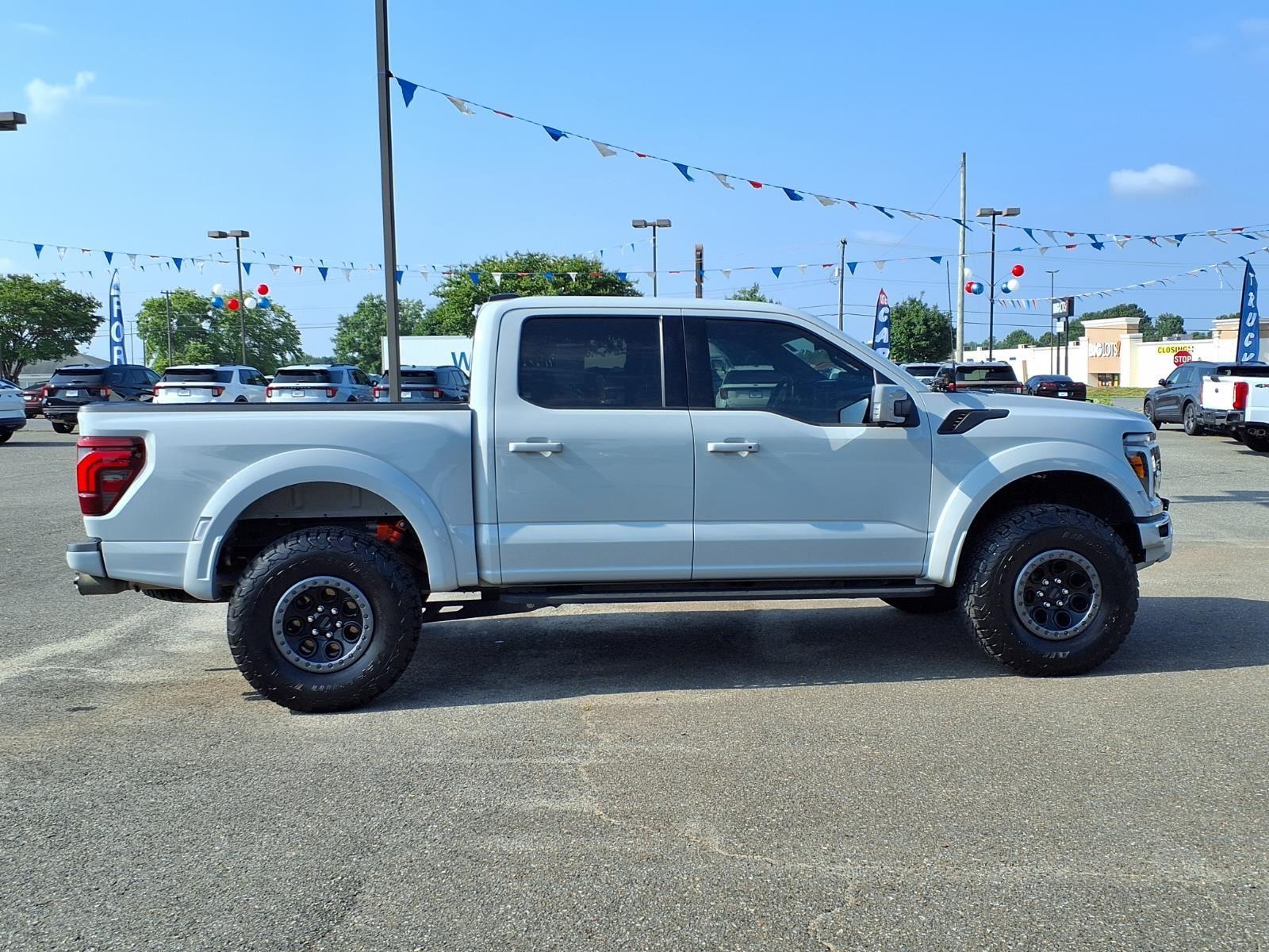 Used 2024 Avalanche Ford Raptor image 12