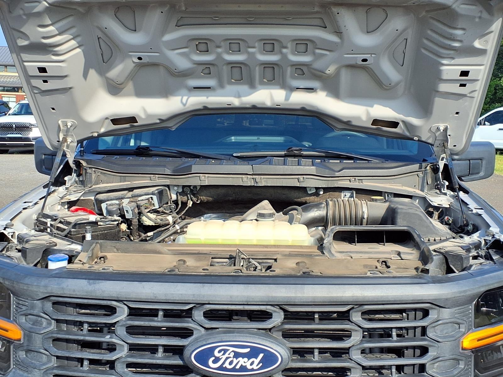Used 2024 Iconic Silver Metallic Ford XL image 30