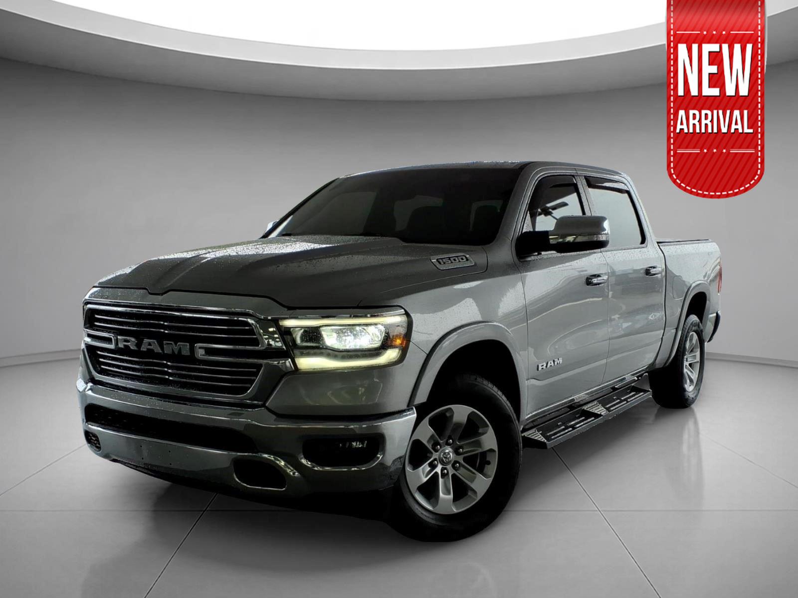 Billet Silver Metallic Clearcoat 2019 RAM 1500 Pickup Truck Four-Wheel Drive 8-Speed Automatic