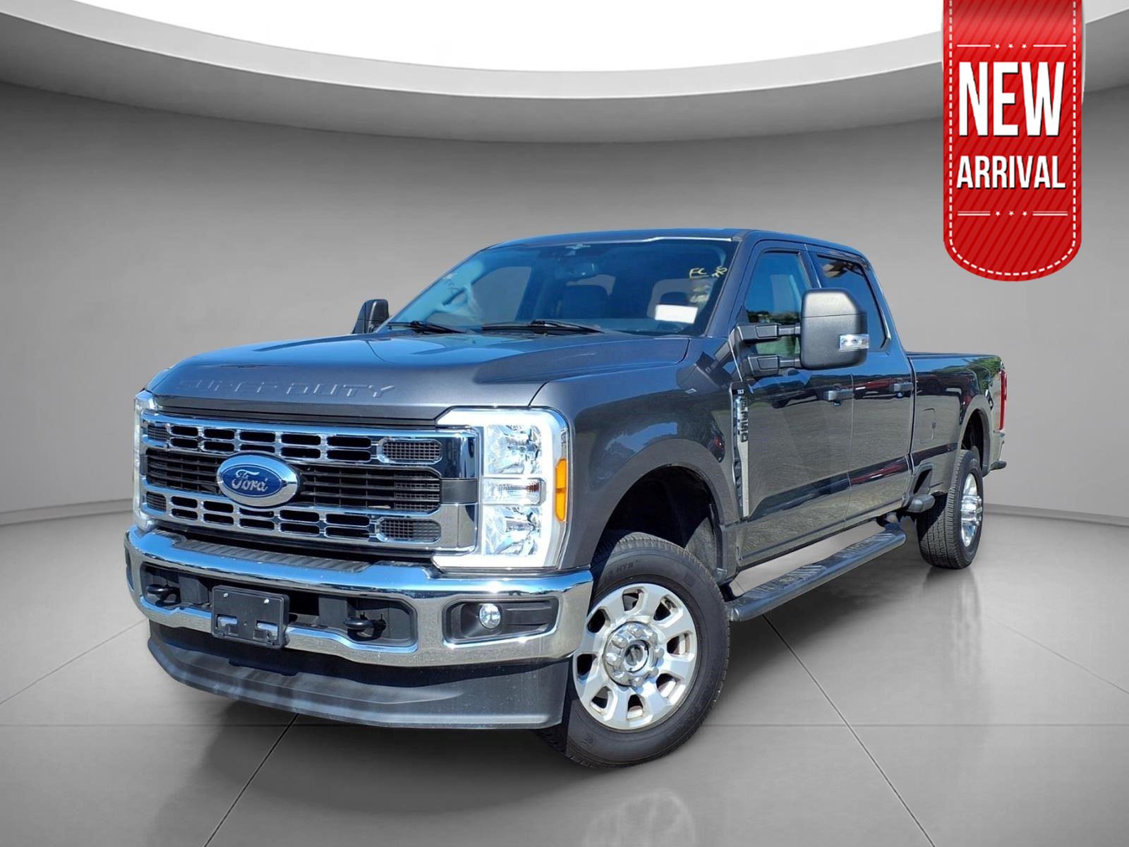 Carbonized Gray Metallic 2023 Ford F-350 Super Duty Pickup Truck