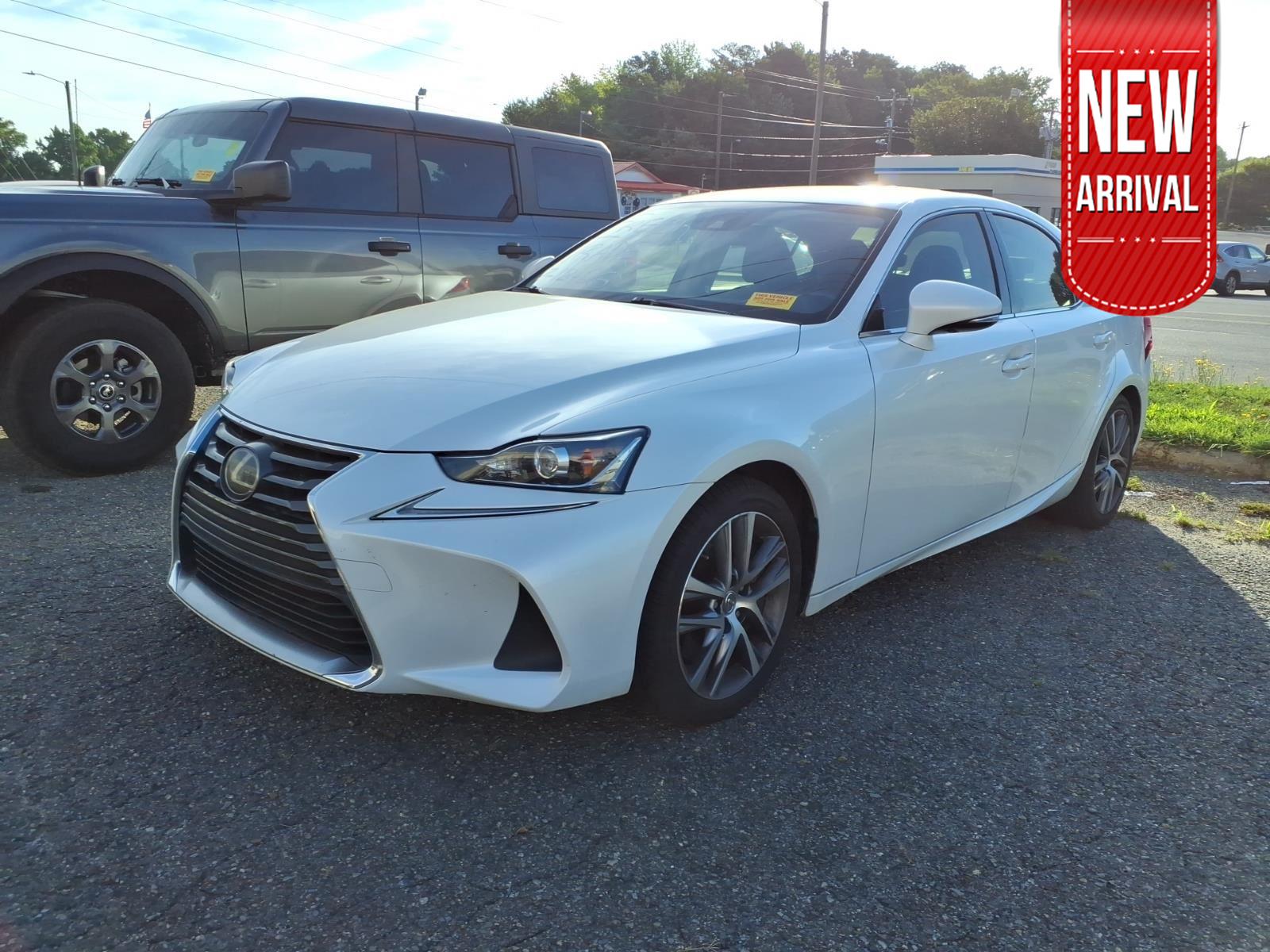 2018 Lexus IS 300 RWD