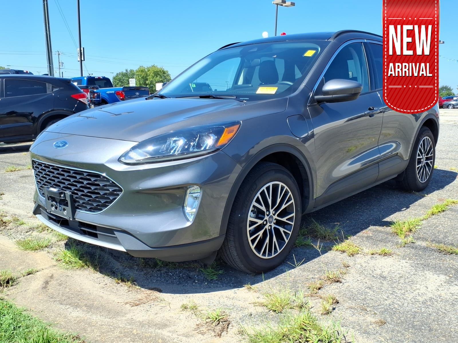 Carbonized Gray Metallic 2022 Ford Escape Hybrid Plug-in SUV / Crossover Front-Wheel Drive Continuously Variable Transmission