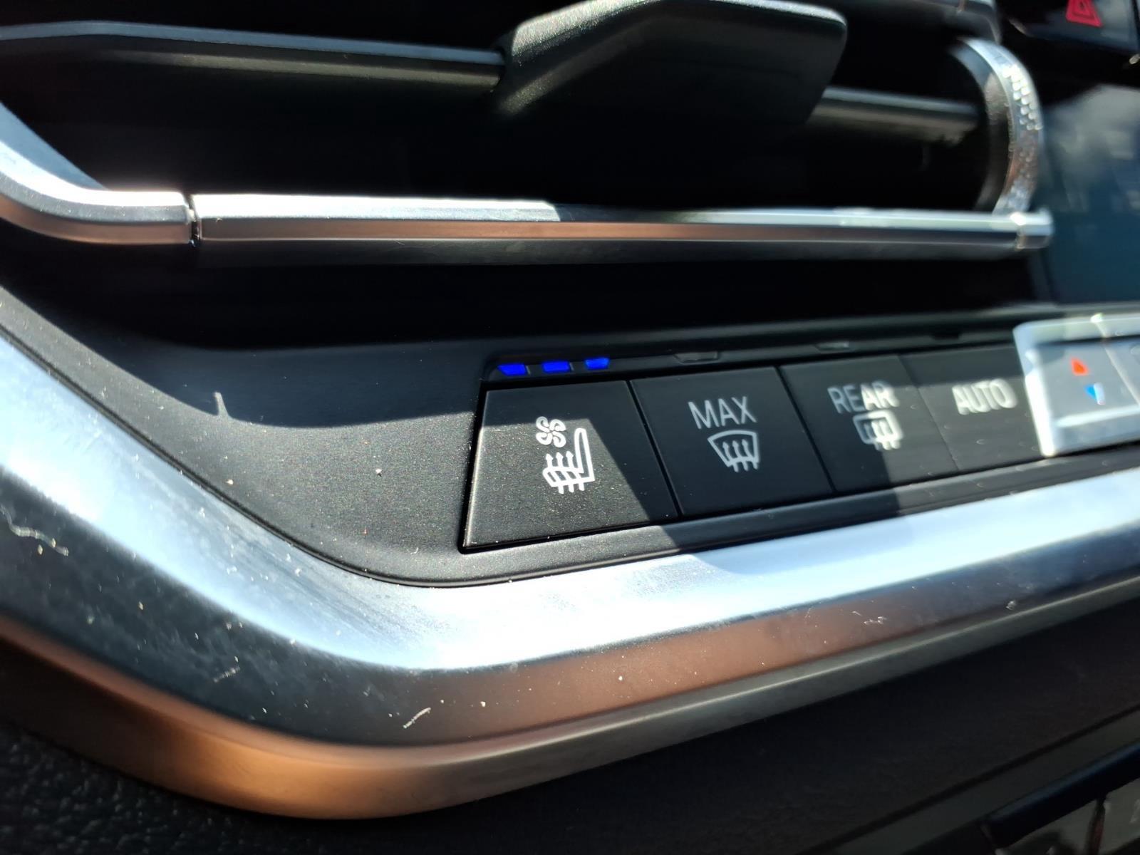 Used 2021 Brooklyn Grey Metallic BMW  image 5